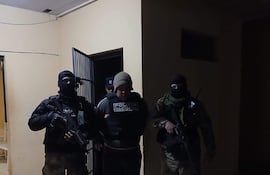 Policía imputado por asalto a minera y vinculado al megaataque en Santa Rita fue llevado a la Agrupación Especializada