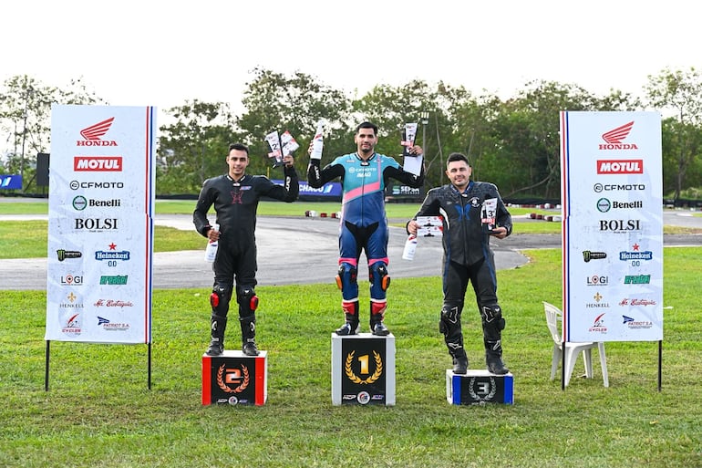 Así quedó conformado el podio de la categoría GP Evo.