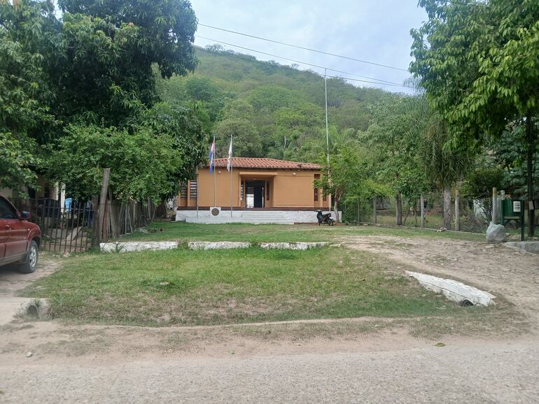 Local de la Municipalidad de Fuerte Olimpo.