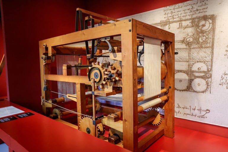 Modelos de inventos de Leonardo Da Vinci en el Museo Nazionale Scienza e Tecnologia, Milán.