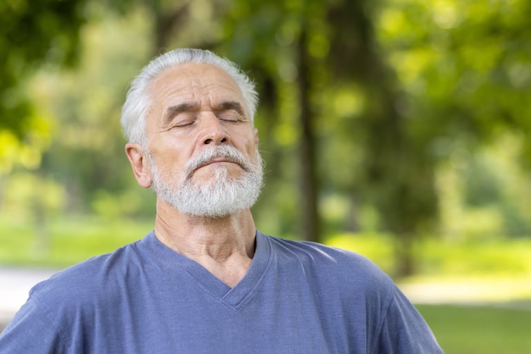 Concepto de mindfulness, relajación, respiración.