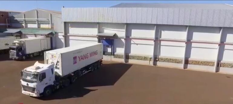 Primer envío de carne porcina enviado a Taiwán.