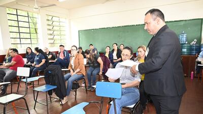 Docentes rindieron este miércoles en el Este y en el Sur del país.