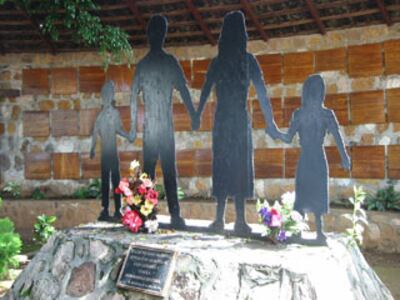 Memorial de las víctimas de la Masacre de El Mozote