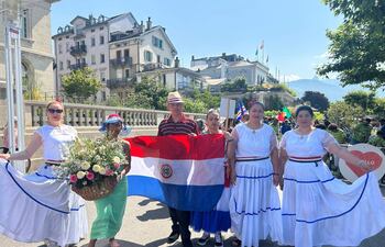 Residentes paraguayos se destacan en Festival Multicultural en Suiza.