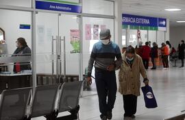 El Instituto de Previsión Social (IPS) insta a los jubilados y pensionados a actualizar su constancia de fe de vida para cobrar sus haberes.