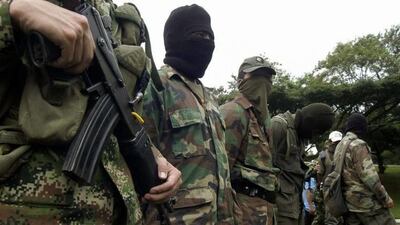 La Policía de Ecuador detuvo a un hombre que supuestamente era el encargado de transportar armas que serían entregadas al Frente Iván Ríos, disidencia de la extinta guerrilla de las Fuerzas Armadas Revolucionarias de Colombia (FARC).
