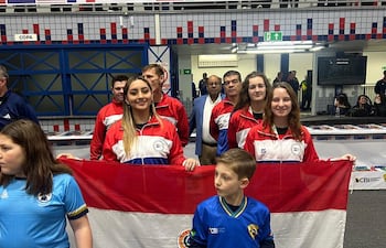 Delegación paraguaya en el desfile protocolar en la inauguración del Mundial de Bochas, en Garibaldi, Río Grande do Sul, Brasil.