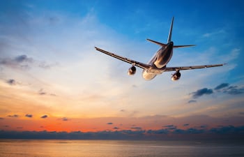 Vuelos, viaje, avión