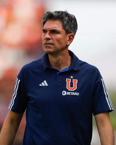 Mauricio Andrés Pellegrino Luna (53 años), entrenador.