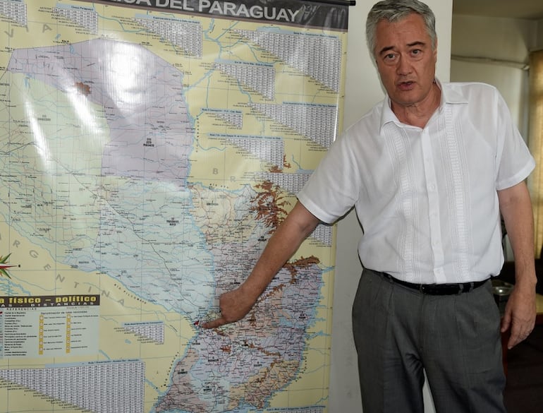 Rolando Fernández Yegros.