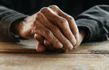 Imagen ilustrativa de vejez, anciano, tercera edad, adultos mayores, pensión