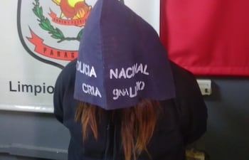 Joven, prima de dos víctimas de violencia familiar se presentó en sede policial.