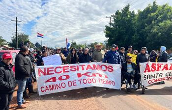 Los pobladores afectados vienen realizando constantes manifestaciones para exigir que el MOPC apruebe el proyecto