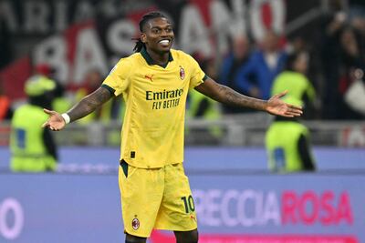 Doblete del portugués Rafael Leao para la victoria del Milan 2-1 sobre la Fiorentina.