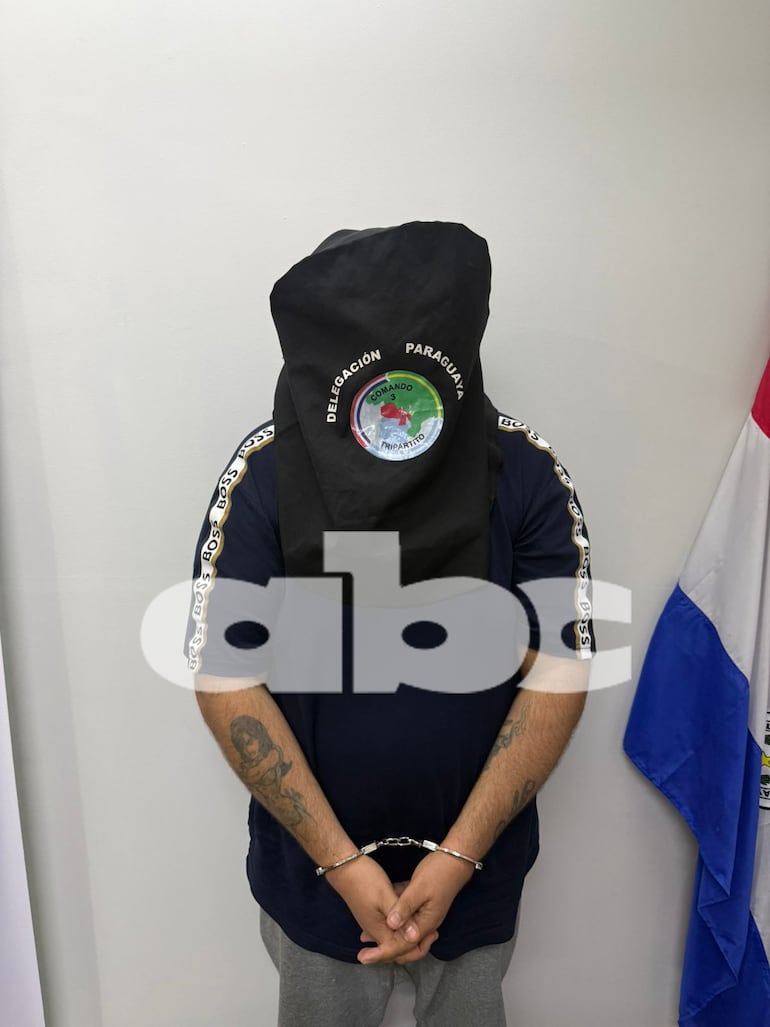 Maykon De Souza (39), señalado como uno de los principales líderes de la facción criminal brasileña Primer Grupo Catarinense (PGC), fue expulsado del país.