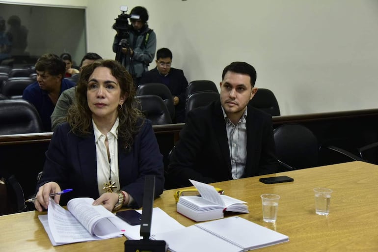 Hernán Rivas condenado a 8 años de prisión por producción de documento de contenido falso.