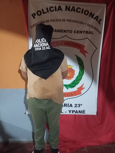 Subcomisario terminó detenido tras persecución con el auto de su camarada.