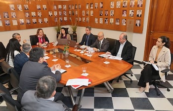Las reuniones de autoridades del MEF con representantes de las Entidades y Organismos del Estado proseguirán toda la semana.
