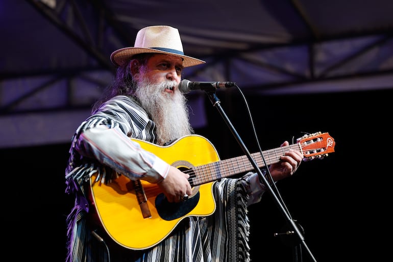 Francisco Russo es uno de los artistas elegidos para la Gran Noche Internacional del Festival del Lago Ypacaraí 2026. 