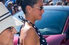 Alexandra Leclerc, esposa del piloto monegasco de Ferrari Charles Leclerc, llegando antes del Gran Premio de Italia de Fórmula 1 en el circuito Autodromo Nazionale Monza. (Andrej ISAKOVIC / AFP)