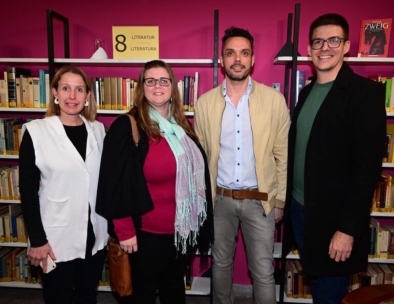Mary Fehr, Ángela Breul, Ahmed Ullah y Mark Vera.