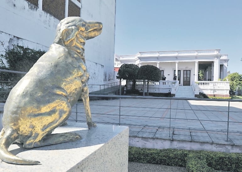 Museo de Arte Sacro.