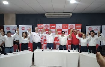 Lanzamiento de la precandidatura de Gustavo Ovelar a la intendencia de Ciudad del Este.