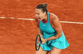 La bielorrusa Aryna Sabalenka (27 años) jugará por primera vez la final de Roland Garros tras eliminar a la reina Iga Swiatek.