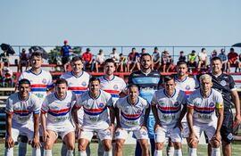 El equipo titular de Patriotas de Hernandarias.