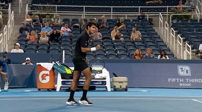 Adolfo Daniel Vallejo Álvarez, nacido en Asunción el 28 de abril de 2004, festeja un punto ganado a Tommy Paul, por la tercera ronda del Masters 1000 de Cincinnati.