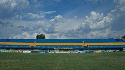 Estadio Feliciano Cáceres, Sportivo Luqueño.