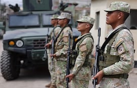 Imagen de referencia de militares de Perú.