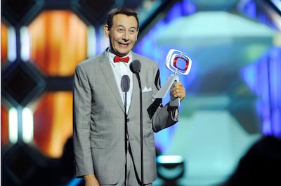 El actor Paul Reubens, principalmente conocido por su personaje "Pee-wee Herman", falleció anoche a los 70 años de edad.