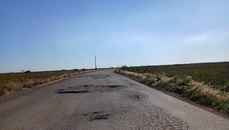 Las rutas del país están en emergencia por la falta de mantenimiento.