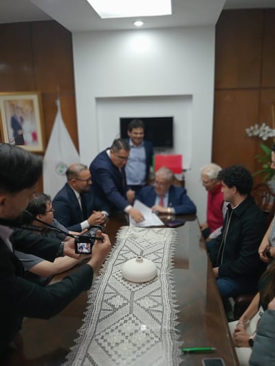 Anestesiólogos firman acuerdo con IPS