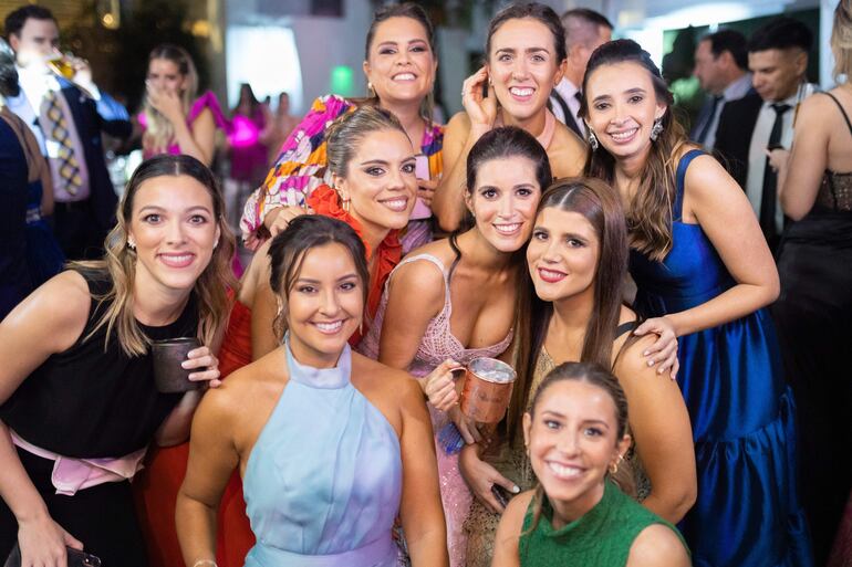 Las amigas de la novia.