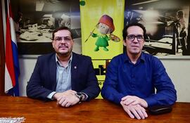 Los maestros Enrique Alfonso, director artístico de la OSN; y Diego Sánchez Haase, director invitado; brindaron detalles acerca del primer concierto de la Temporada Internacional 2025.