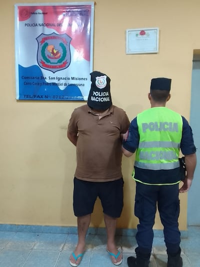 Luis Arturo Dejesús Gómez, alias “Ovecha”, fue aprehendido por personal de la Comisaría Tercera de San Ignacio por presunta exposición a peligro en el tránsito terrestre.