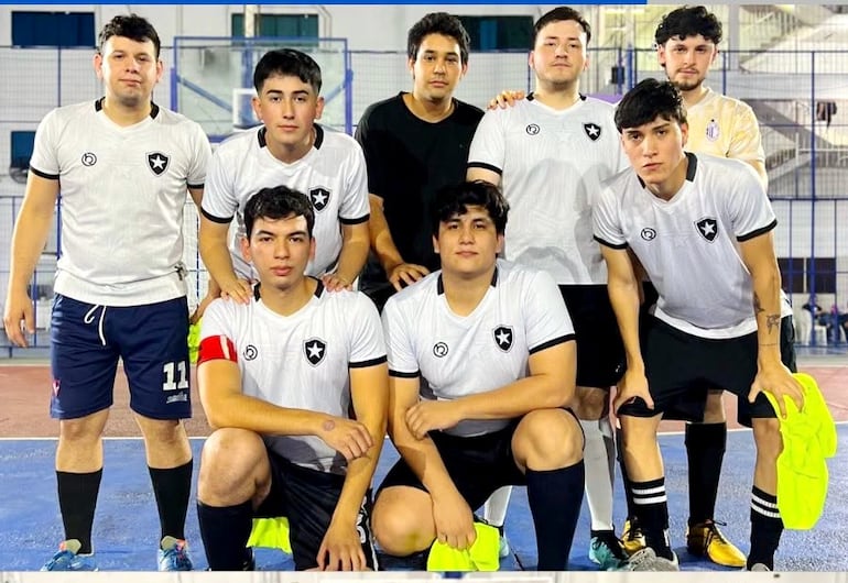 Integrantes de uno de los equipos que toman parte de la competencia deportiva en las Olimpiadas.