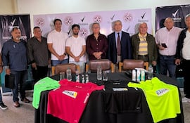 Directivos de Unilever y miembros del Círculo Paraguayo de Árbitros de Fútbol (CPAF) firmaron un importante acuerdo.