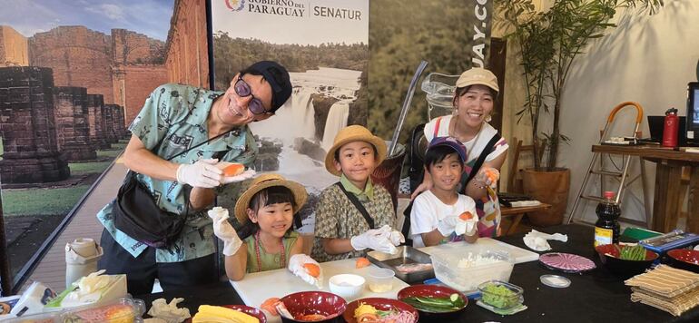 Día de la Cultura Japonesa, en San Ber. Niños y adultos conocieron más sobre la gastronomía del país asiático.