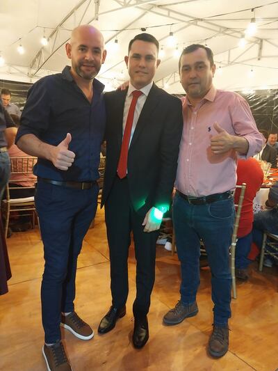 El concejal Pascual Ocampos en compañía de los acusados Gustavo Rodríguez (ex intendente) y Hernán Rivas (senador).