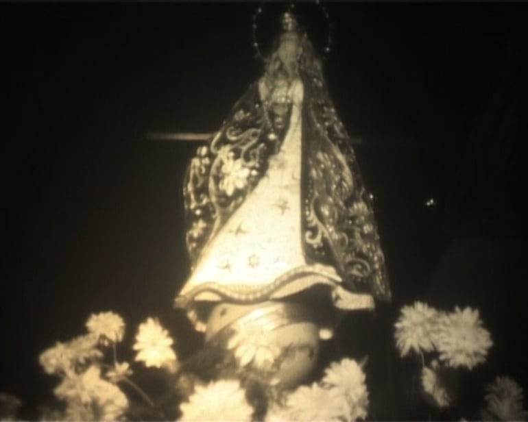 La festividad de la Virgen de Caacupé fue una de las primeras transmisiones experimentales.