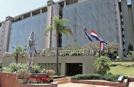 El BCP decidió mantener la Tasa de Política Monetaria en 5,50% anual.