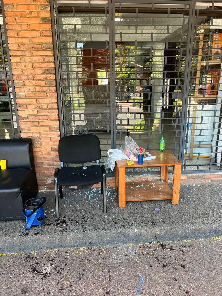 Lugar donde se encontraba sentada la víctima cuando fue atacada.