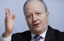 Carlos Fernández Valdovinos, ministro de Economía y Finanzas.