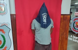 Capturan a presunto ladrón de celular en San Lorenzo.