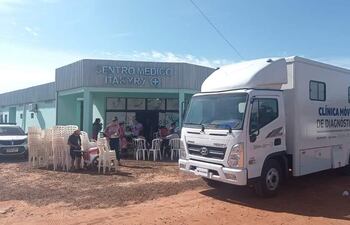 La clínica móvil, en su primera atención, llegó al distrito de Itakyry.