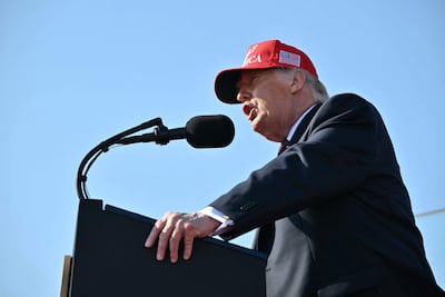 El presidente de Estados Unidos, Donald Trump, pronuncia un discurso sobre energía en el puerto de Corpus Christi, Texas.